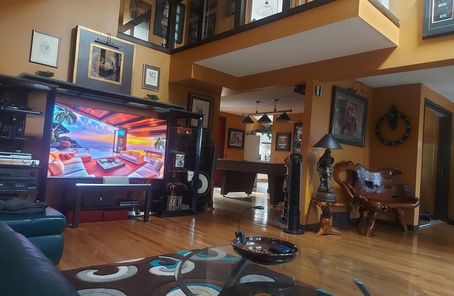 Available for STAMPEDE! Custom Solar House,Park,Hot Tub, Pool table, Fire Pit,