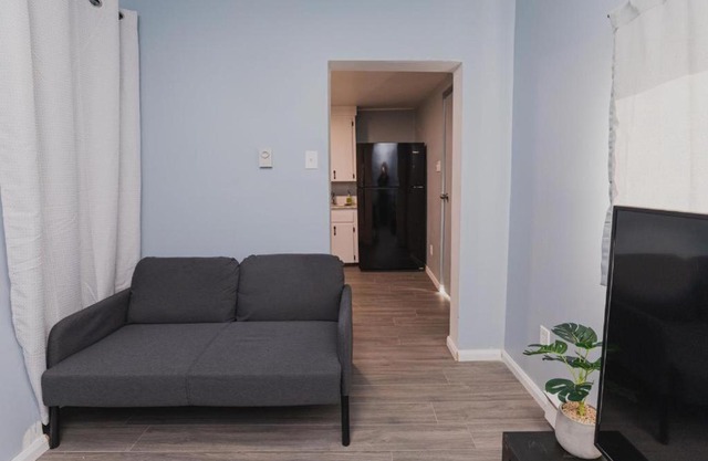 Avenir Centre Suite - Near NBCC - Large Garden