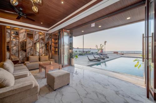 Aventus Beach Grandé Villa Gianyar