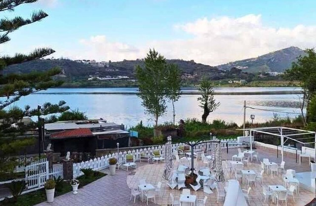 Avernum Relais