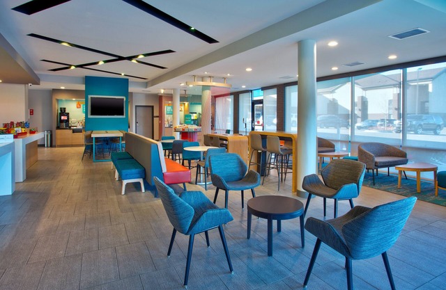 Avid Hotel Detroit Warren by IHG