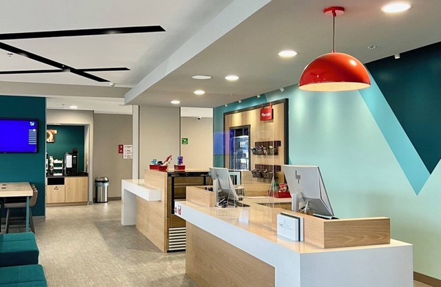 Avid Hotels Guadalajara Av Vallarta PTE by IHG