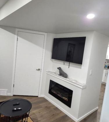 Avocado Executive Suite 2