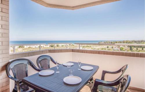 Awesome Apartment In La Torre De La Sal