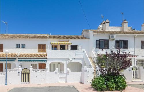 Awesome Apartment In Torrevieja