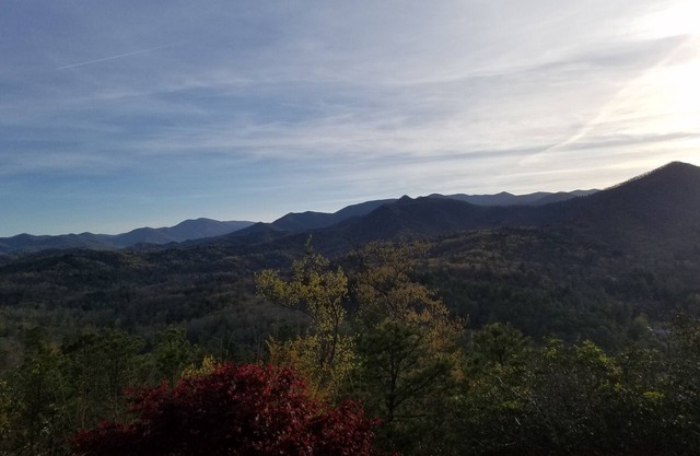 Super Blick auf die Berge und sehr privat
