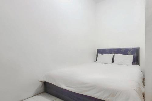 AYOO STAY Near Bandara Ahmad Yani RedPartner