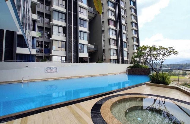 Ayuman Suites, Gombak with KL City View