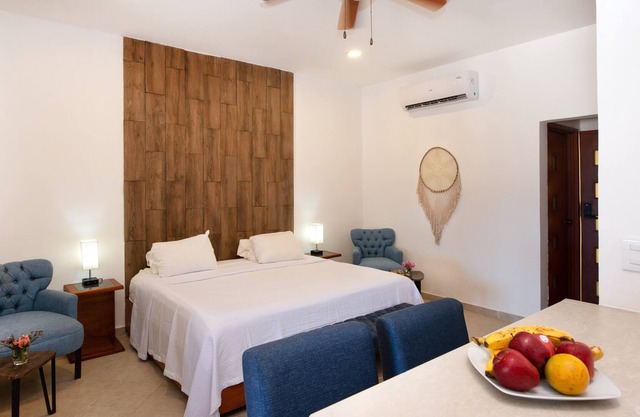 AZUK OCEANFRONT STUDIO BY ARENIKA HOMES