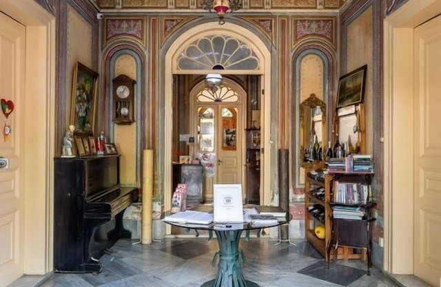 Büyükada Anastasia Meziki History Mansion