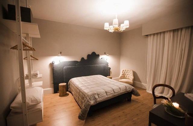 B & B Assteas mit zwei Doppelzimmern und einem Gemeinschaftsbad