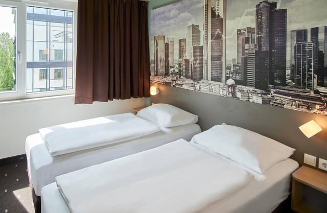 B&B Hotel Frankfurt-West