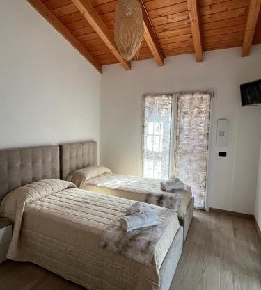 B&B LA VILLA Rozzano - HUMANITAS - FORUM ASSAGO - MILANO FIORI - IEO