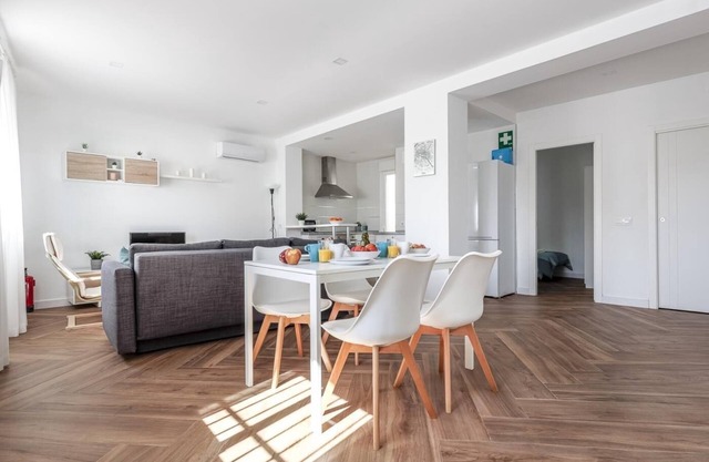 B-High quality apartment 3 bedrooms, 2 bathrooms pool Alcalá - Aral