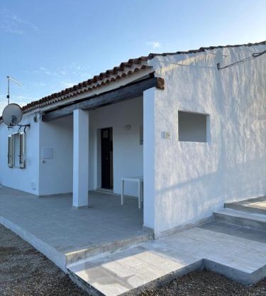 B&J Home