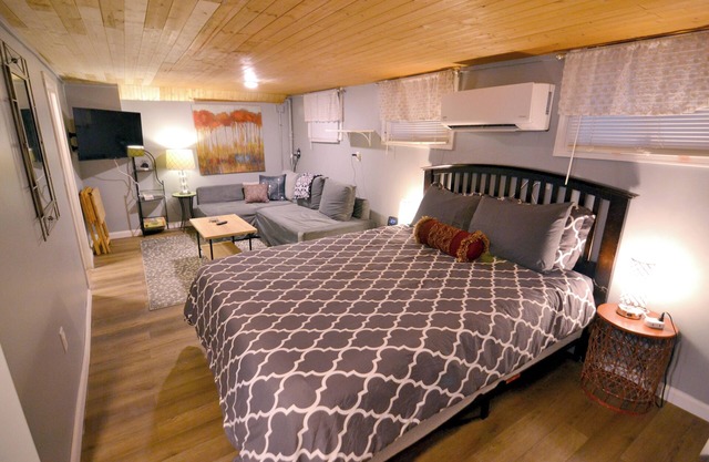 B-town Hideaway