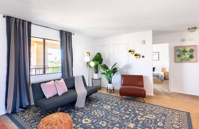 B3-Trendy 2 Schlafzimmer mit Balkon