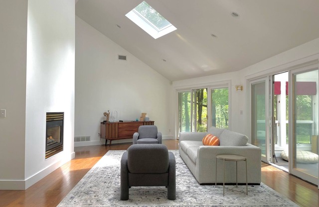 Baby friendly home surrounded by nature w/ creative suite & meditation/yoga room