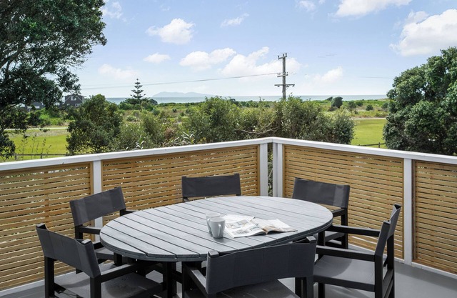 Bach116: Beach Holidays at Waihi Beach