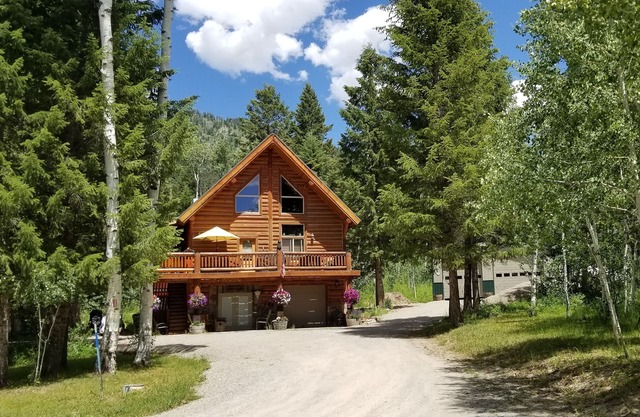 Hütte in der Nähe von Jackson, Teton, Yellowstone - Golf, Rafting, Angeln, Skifahren