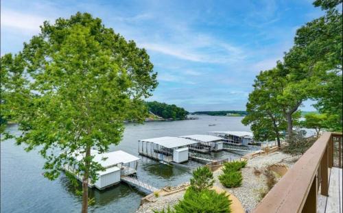 Backwater Cove 4 Bed25 Bathdockdeck-sleeps 12
