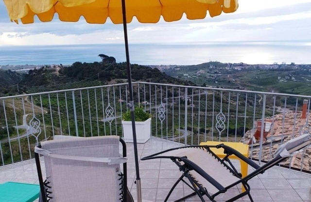 Badolato Panoramic House