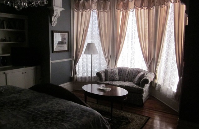 Baer House Inn