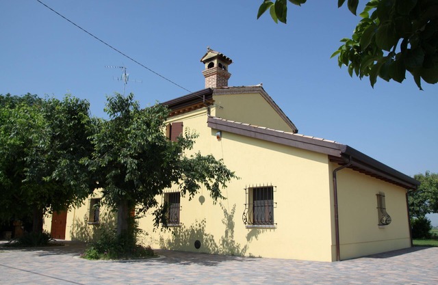 Bagnacavallo: Ferienhaus / Villa mit großem Garten im Herzen des goldenen Dreiecks der Städte der Kunst