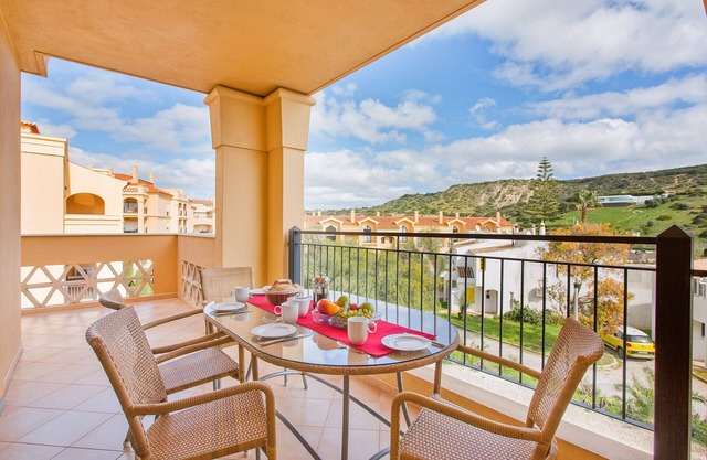 Baia Da Luz Geräumige 3-Bett-Wohnung: Strand 5 Min