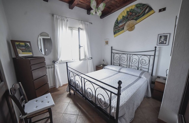 BAIA-LUNA-WOHNUNGEN. Mary Posis Villa