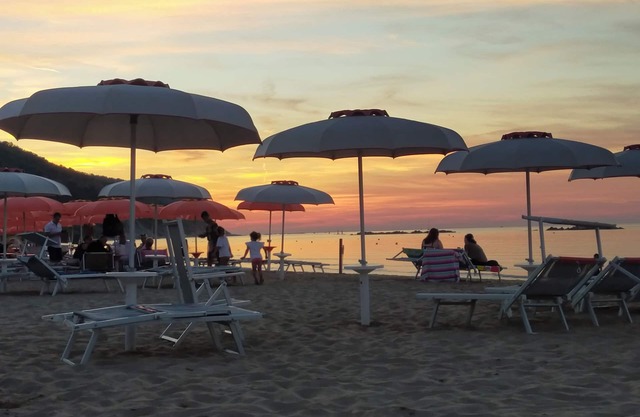 Baias Haus – 50 Meter vom Strand entfernt und mit Meerblick