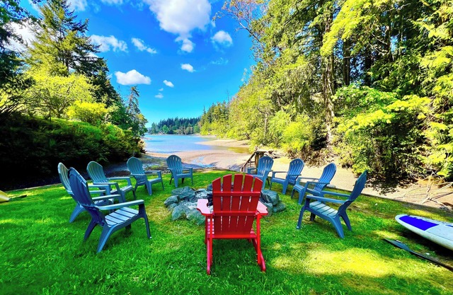 Bainbridge Island Group Retreat w/ Pickleball!