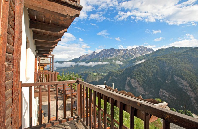 Baita 6 - Balcony Studio 102, Bardonecchia, Italy