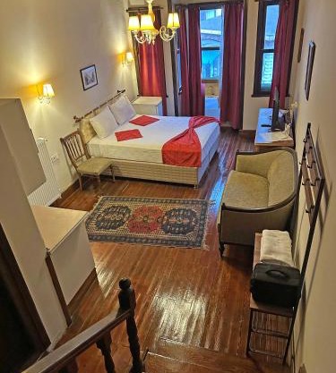 BALAT ROOMS by HHK