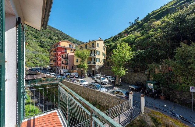 Balcony Apartment Vernazza
