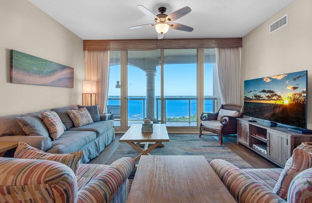 🏖️Balcony Sound Views-Walk to Beach-Pool-2BR Portofino 1-1306