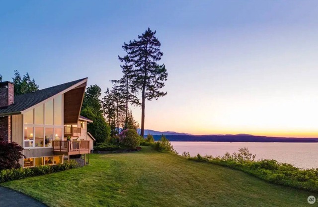 Bald Eagle Bay