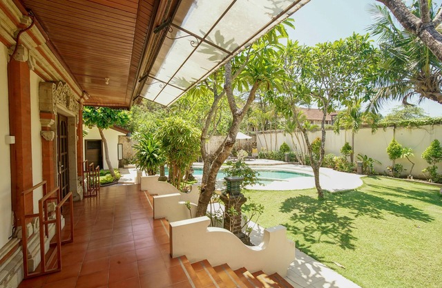 Baliana Villa Legian