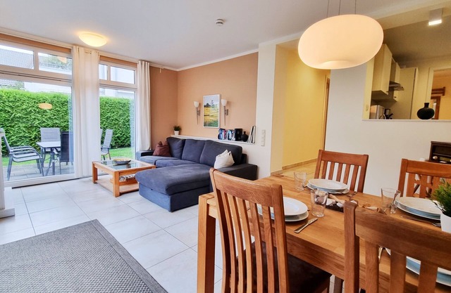 Wunderschöne Ferienwohnung Baltic Sunrise mit eingezäuntem Garten an der Ostsee