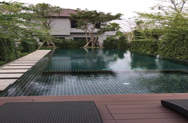 BANGKOK LEBEN happines