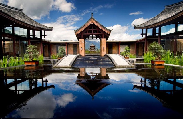Banyan Tree Lijiang