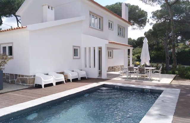 Banzão home PineForest family &friends pool garden