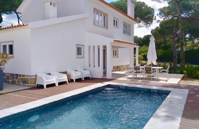 Kiefernwald Familienvilla Pool Colares, Sintra in Strandnähe
