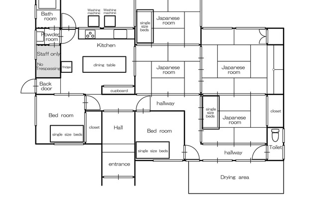 The hotel can accommodate up to 12 people, 132 ㎡ of space, 35 minutes from Kansai Airport, 1 minute walk from Takako Station on the Nankai Main Line, and ideal for exploring Osaka and Wakayama.