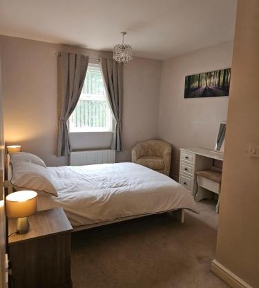 Bargh Apartment - 2 bed 2 bath, modern comfort