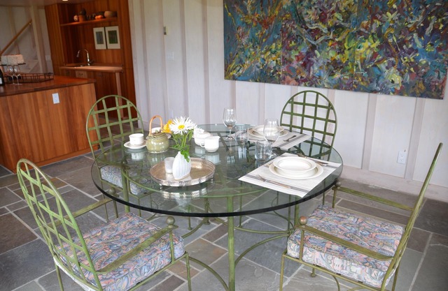 Scheunensuite in der Little Tribune Bay auf Hornby Island