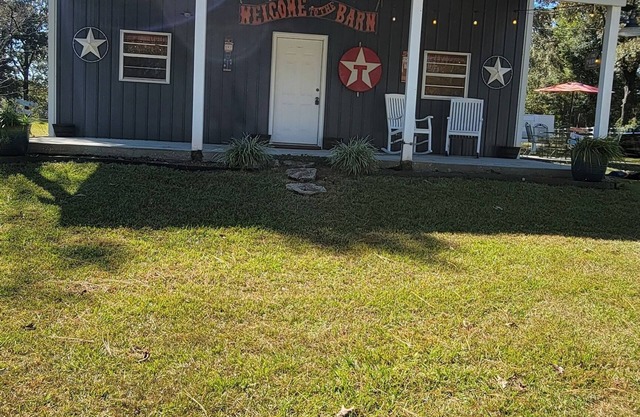Barndominium peace