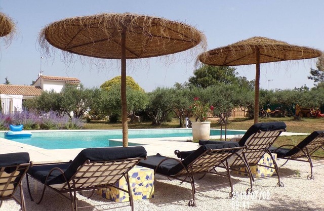 Bastidon provencal for 4 people, adult only.