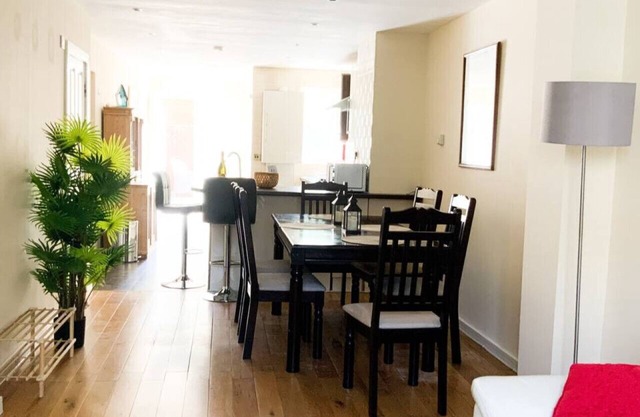 Battersea Wharf is a large 3 bedroom townhouse in Battersea