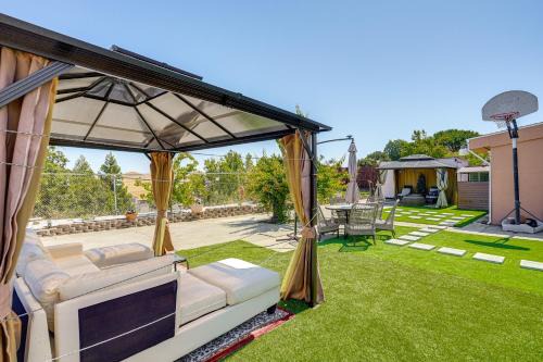 Bay and Hill Views Modern Hercules Home